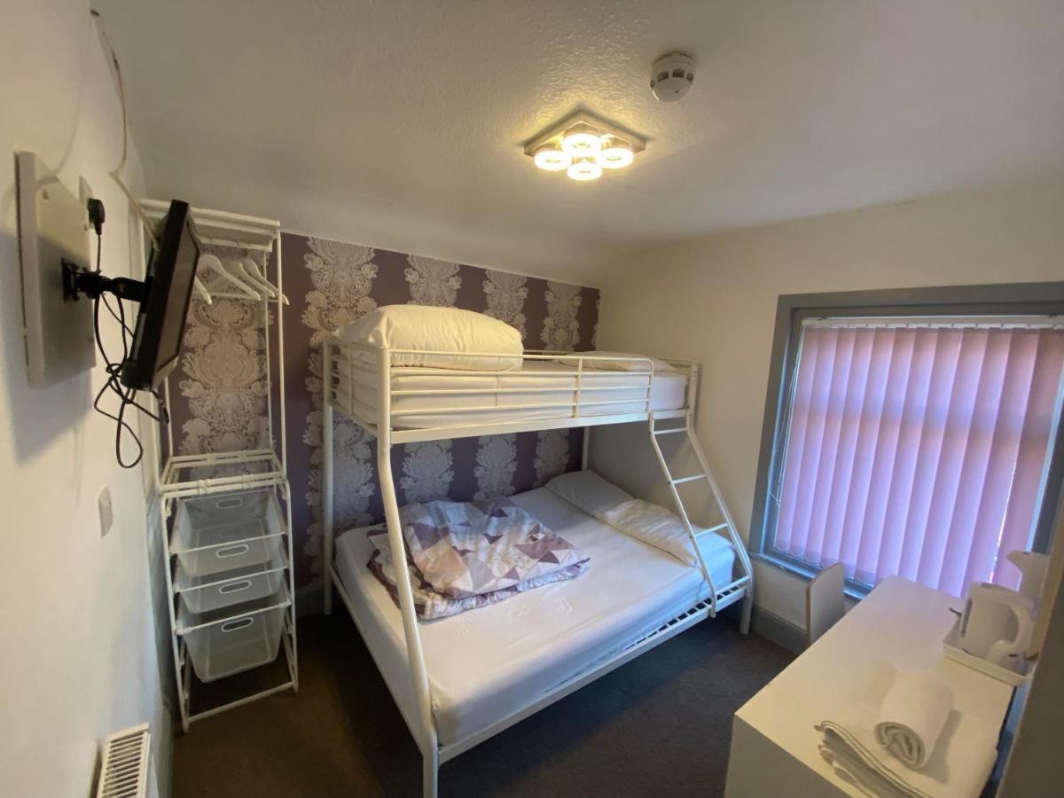 Arnies Hotel Blackpool Dış mekan fotoğraf