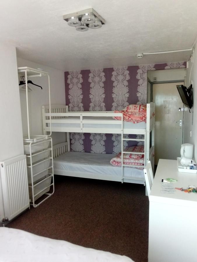 Arnies Hotel Blackpool Dış mekan fotoğraf